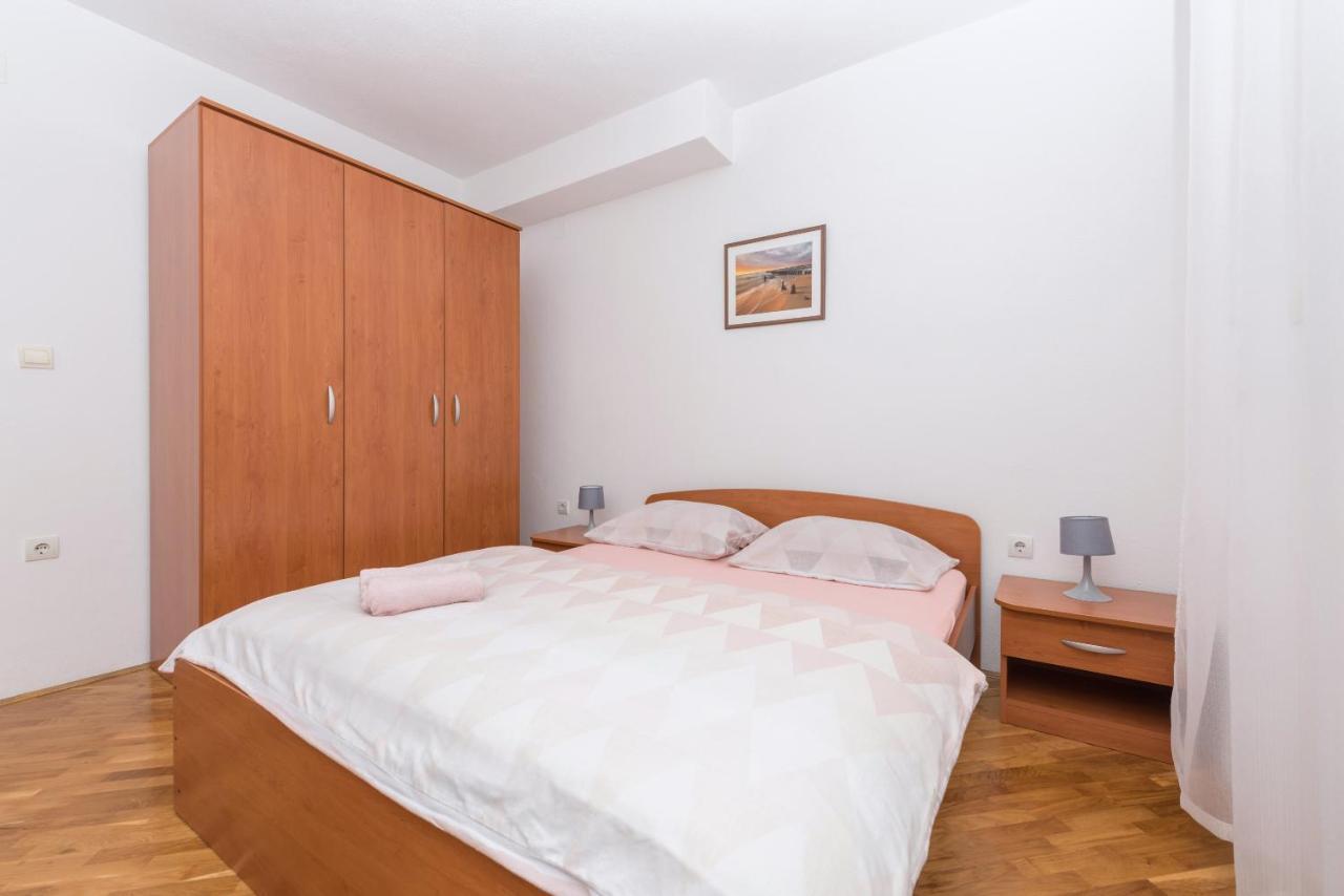 Skiljini Dvori - Apartman マカルスカ エクステリア 写真