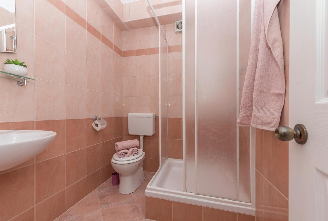 Skiljini Dvori - Apartman マカルスカ エクステリア 写真